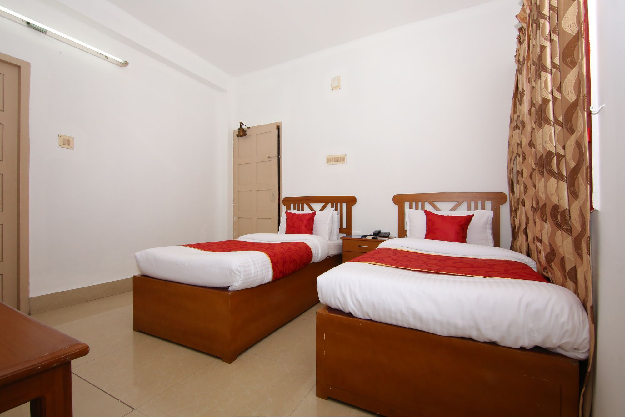 Oyo 6712 Hotel Malabar House Kochi Екстериор снимка