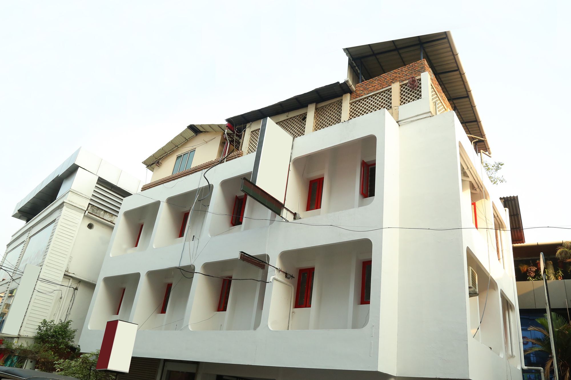 Oyo 6712 Hotel Malabar House Kochi Екстериор снимка