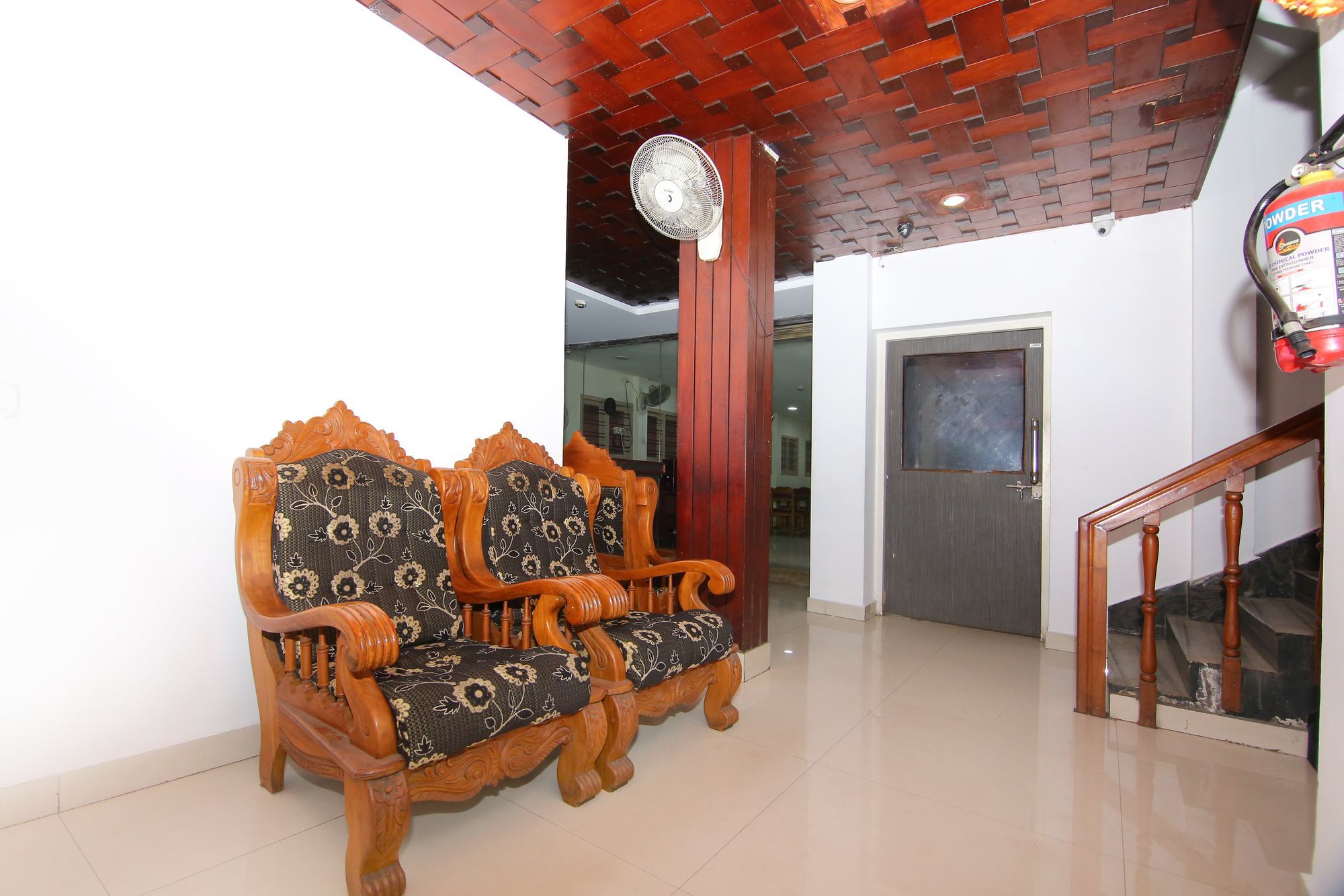 Oyo 6712 Hotel Malabar House Kochi Екстериор снимка