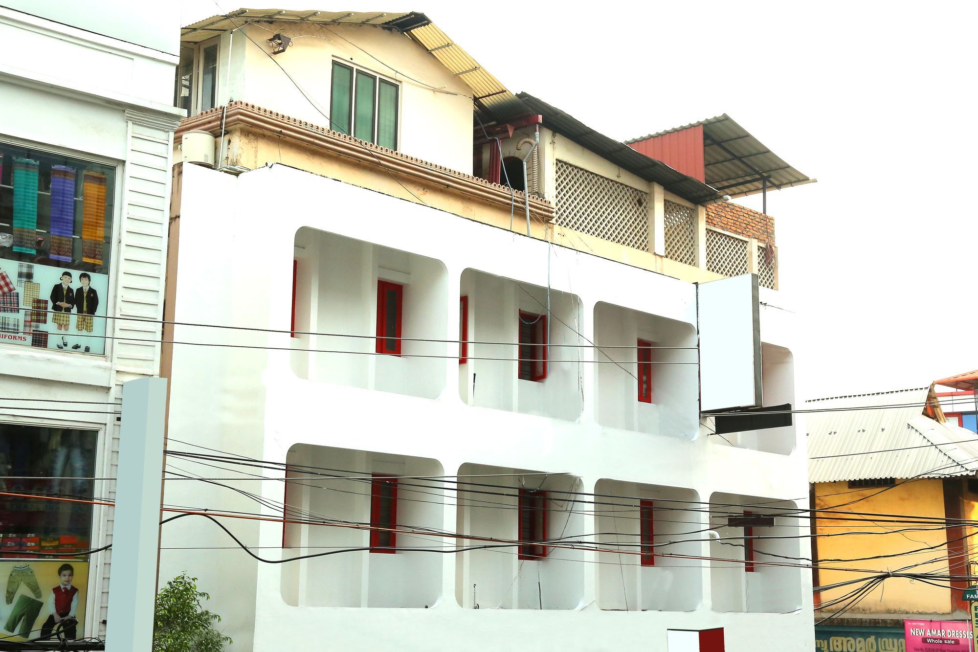 Oyo 6712 Hotel Malabar House Kochi Екстериор снимка